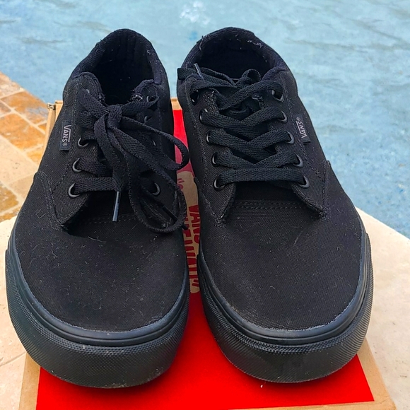 vans ward skate shoes